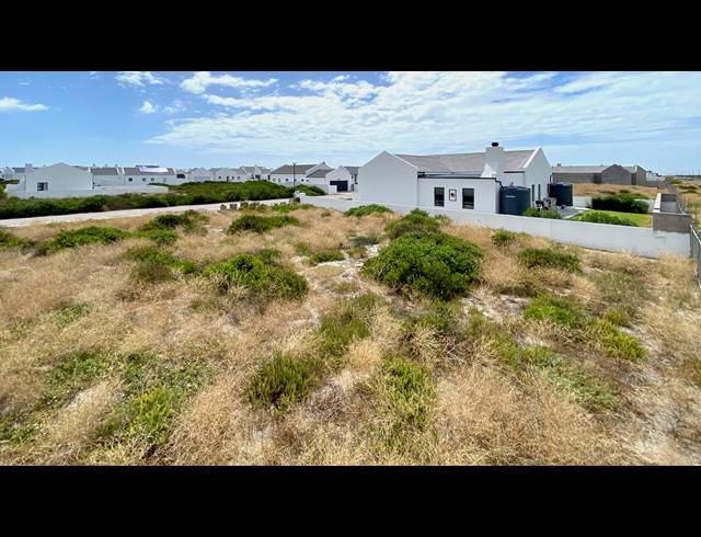 633M² VACANT LAND FOR SALE IN LAAIPLEK